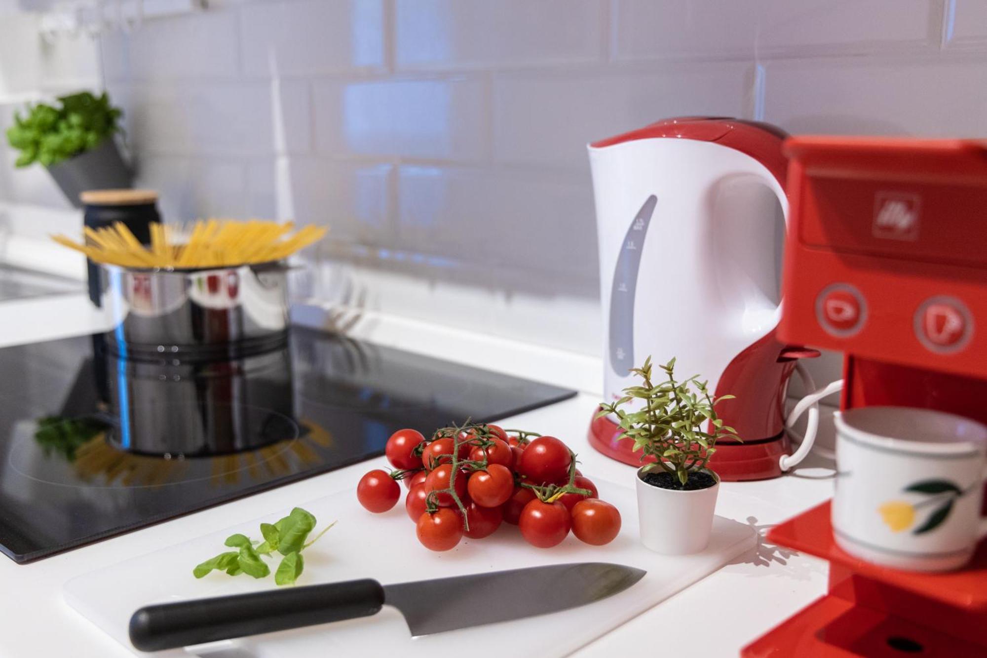 Studio's Nest - Close To Metro And Linate Airport Apartment *